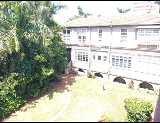 3 BEDROOM FLAT FOR SALE IN GLENWOOD